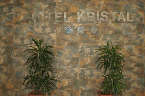 book hotel kristal in torremolinos hotels com