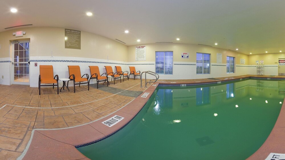 Book Candlewood Suites Lafayette An Ihg Hotel In Lafayette Hotelscom