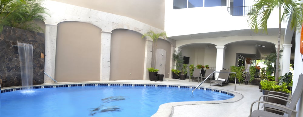 Hotel Eloisa Puerto Vallarta 2018 Updated Price Reviews Hd Hotel Eloisa Puerto Vallarta 2018 Updated Price Reviews Hd Photos Hotels