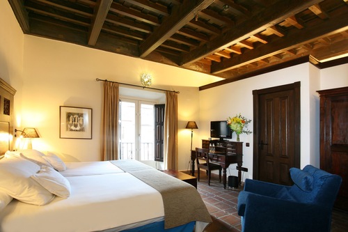 Book El Ladron De Agua Hotel In Granada Hotels Com