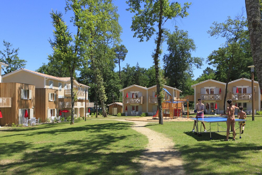 Le Domaine D Albret Golf Resort Barbaste Hotels Com