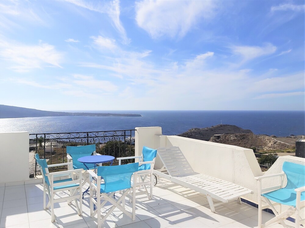 Book Ether Sunset Oia In Santorini Hotels Com