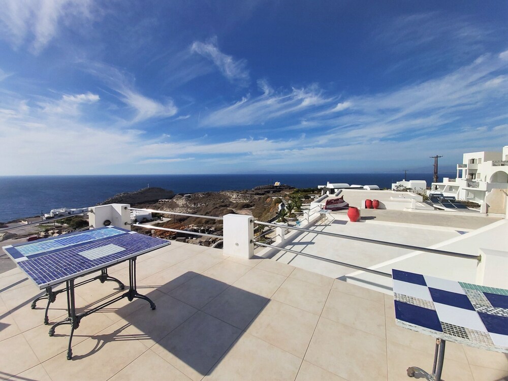 Book Ether Sunset Oia In Santorini Hotels Com