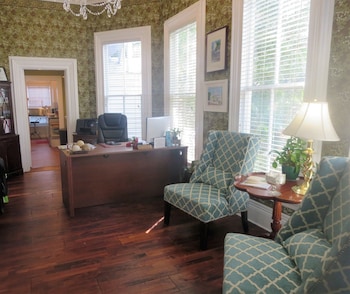 Bu Key West Orta Sınıf Otelini Seçin