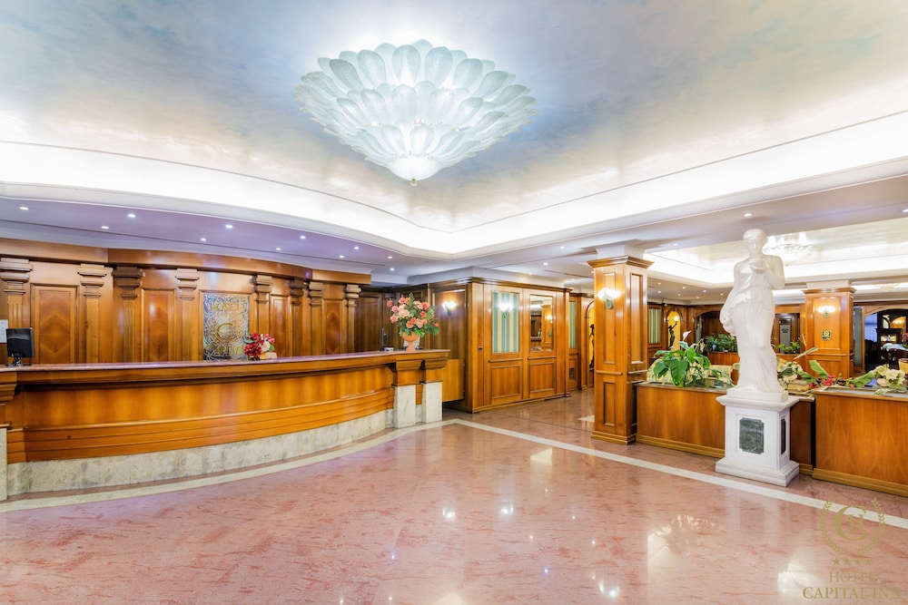 首都酒店, 罗马, 前台