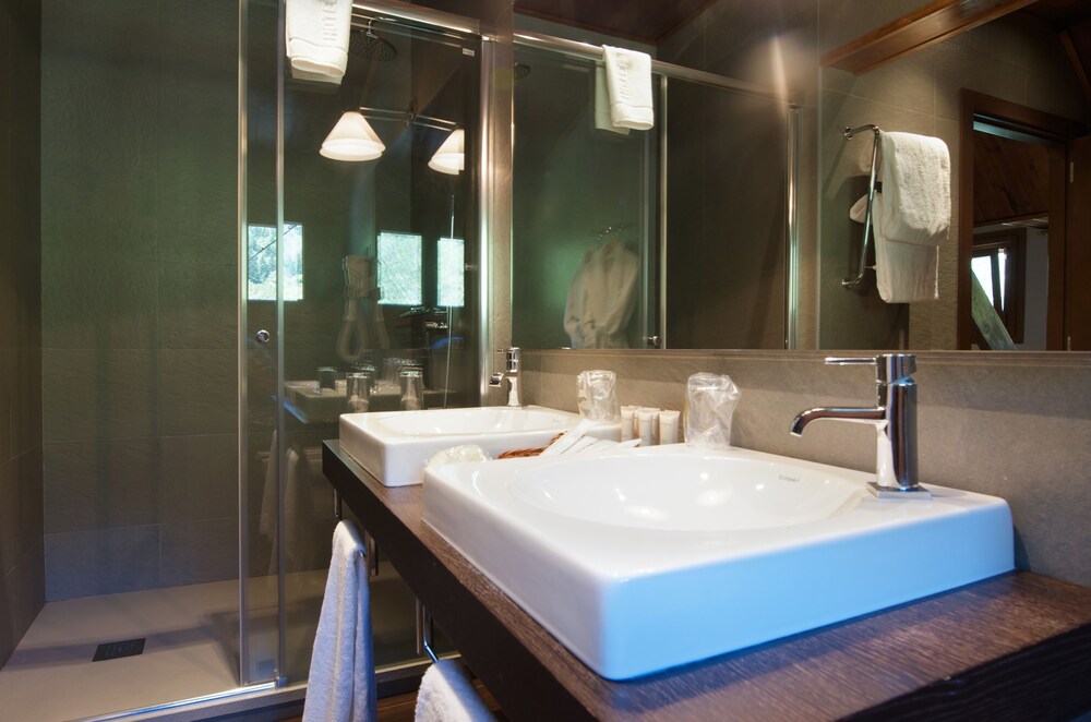 Book Hotel Manantial Balneari Caldes De Boi In La Vall De Boi Hotels Com