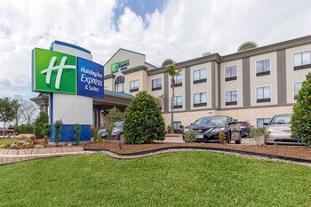 Top 10 Hotels In Alvin From 58 Night