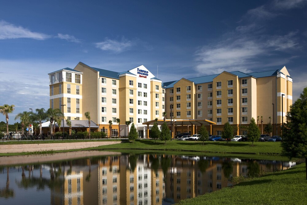 Book Fairfield Inn Suites By Marriott Orlando At Seaworld In Orlando Hotels Com
