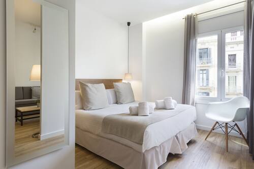 Book Amister Apartments In Barcelona Hotels Com Book Amister Apartments In Barcelona Hotels Com