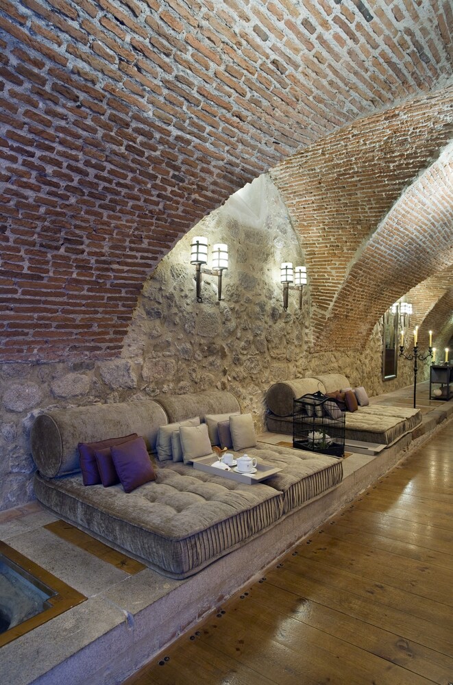 Prenota Parador De Plasencia A Plasencia Hotels Com