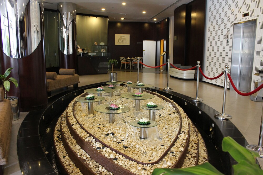 Book Lotus Hotel Apartments Spa Marina In Dubai Hotels Lotus Hotel Apartments Spa Marina Dubai Interior Entrance