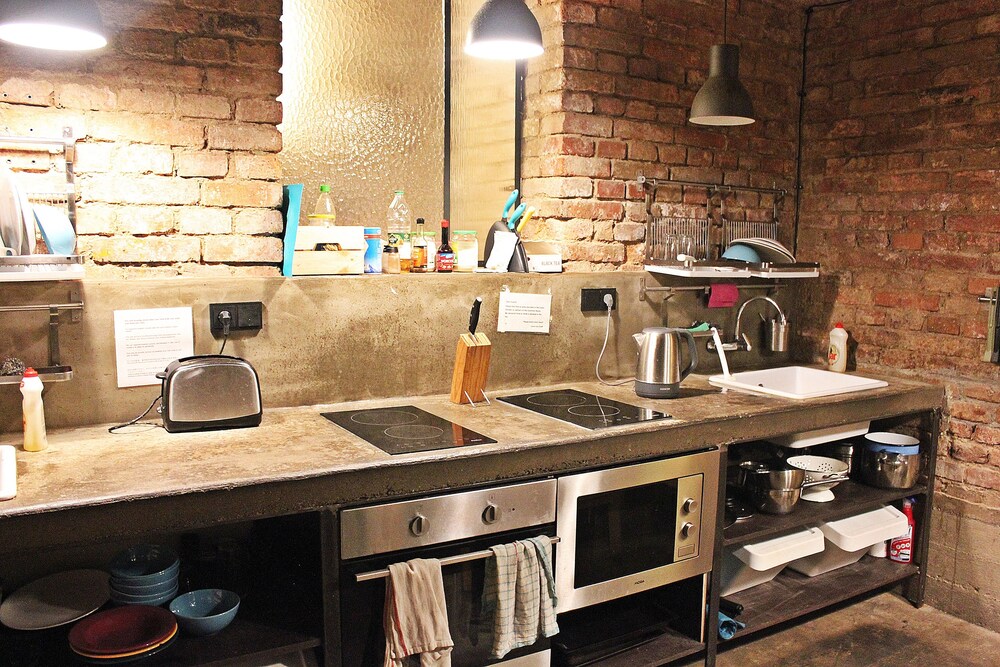 Czech Inn In Prag Hotels Com