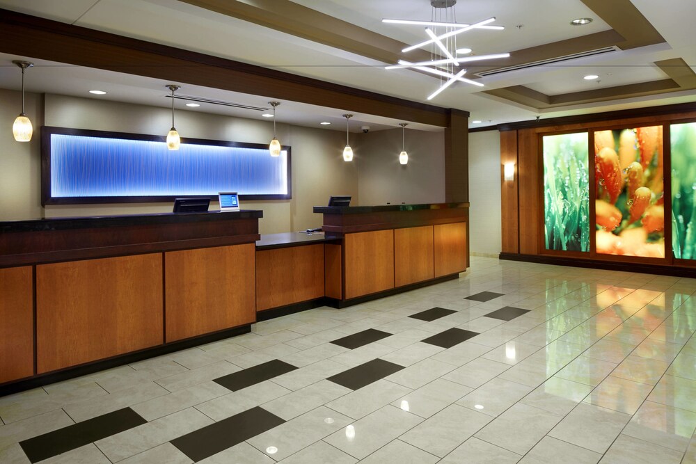 Book Fairfield Inn Suites By Marriott Cumberland In Cumberland Hotels Com
