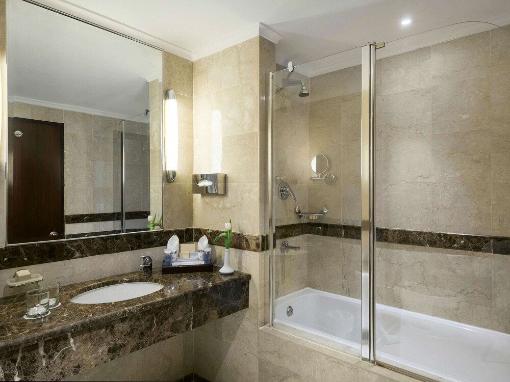 Book Anwar Al Madinah Movenpick Hotel In Medina Hotels Com