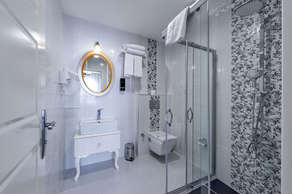 Harmony Hotel Istanbul Istanbul Info Photos Reviews Book At Hotels Com