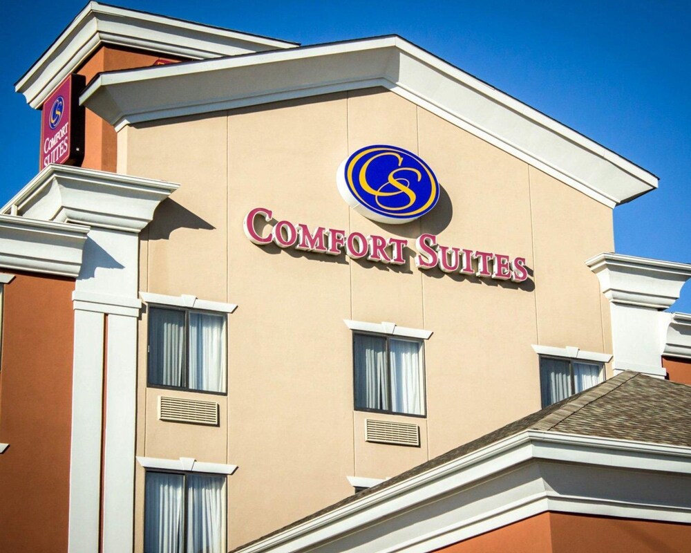 Book Comfort Suites Sanford In Hotels Comfort Suites Sanford