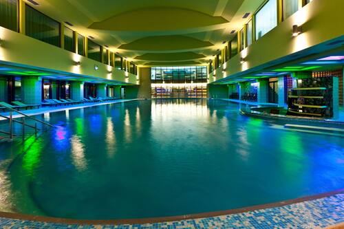 Hotel Piatra Mare In Poiana Brasov Hotels Com