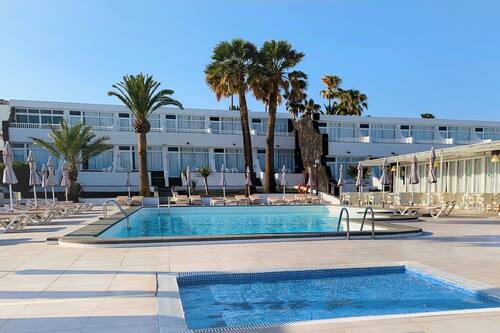 Arena Dorada Apartments Tias Info Photos Reviews Book At Hotels Com Arena Dorada Apartments Tias Info Photos Reviews Book At Hotels Com