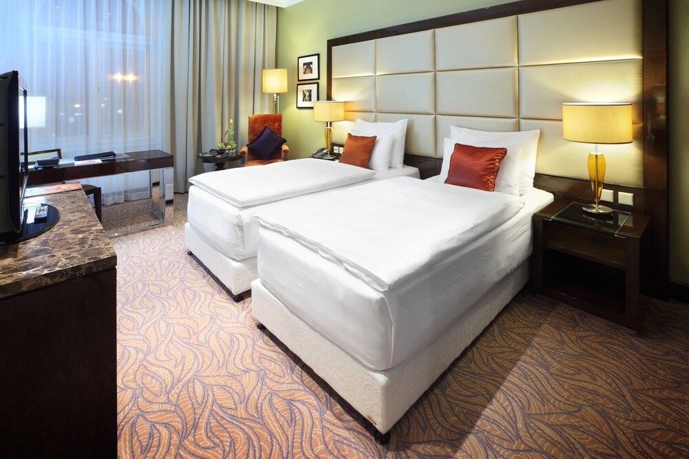 Deluxe Room - Guest Room