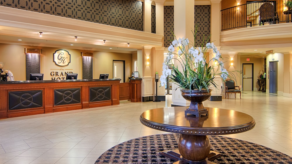 Book Grand Hotel At Bridgeport In Tigard Hotels Grand Hotel At Bridgeport Tigard