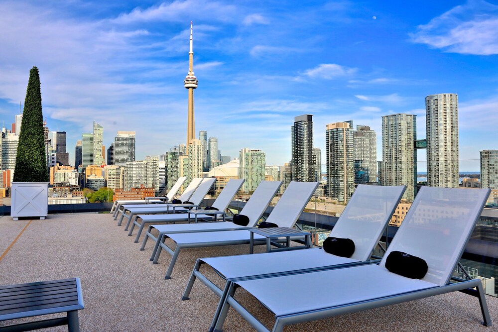 Thompson Toronto In Book On Hotels Com Thompson Toronto