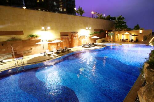 ハーバー プラザ 8 ディグリーズ 九龍 の宿泊予約 ホテルズドットコム