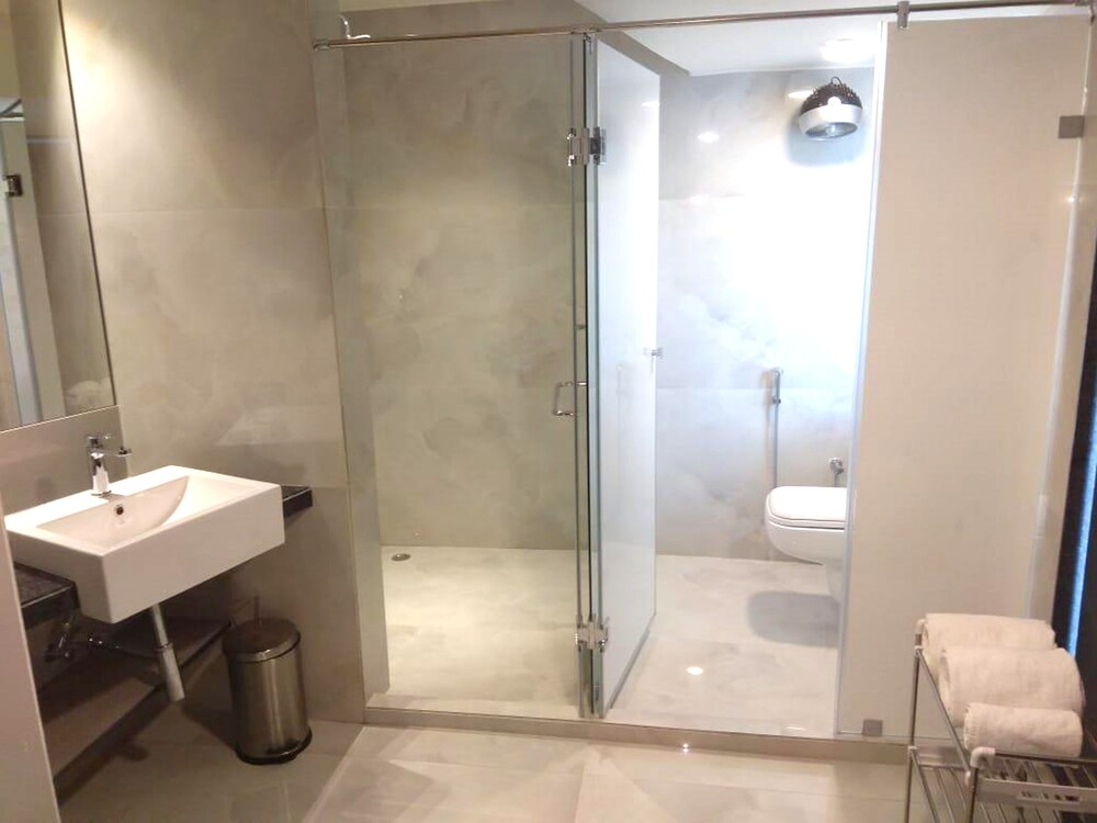 Sinclairs Bayview Port Blair Port Blair India Port Blair Hotel Discounts Hotels Com