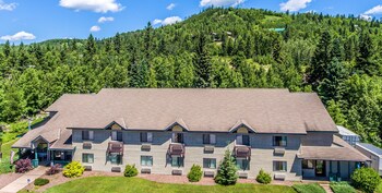 15 Closest Hotels To Lutsen Mountains In