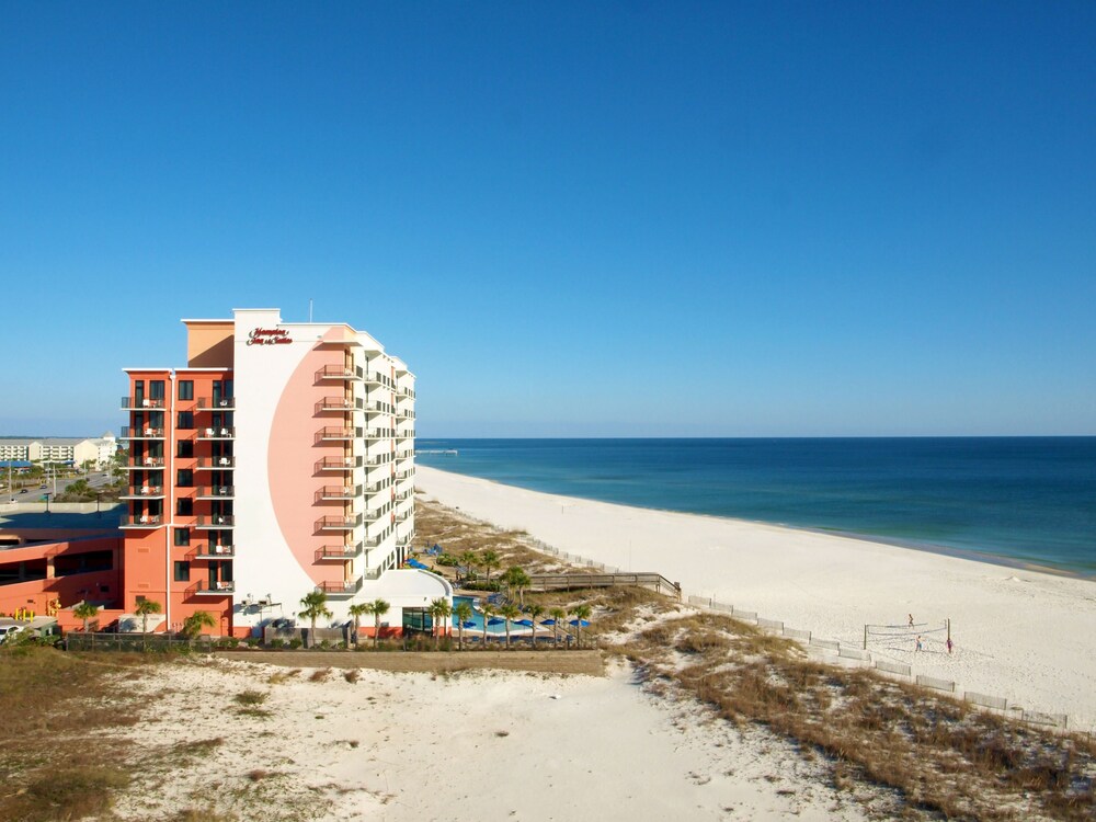 Book Hampton Inn Suites Orange Beach Gulf Front In Orange Beach Hotels Com