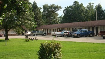 15 Closest Hotels To Cedar Rock State Park Lowell Walter Residence 15 Closest Hotels To Cedar Rock State Park Lowell Walter Residence In Independence