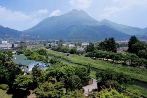 由布院温泉 ゆふいん山水館 由布 の宿泊予約 ホテルズドットコム 由布院温泉 ゆふいん山水館 由布 の宿泊予約 ホテルズドットコム