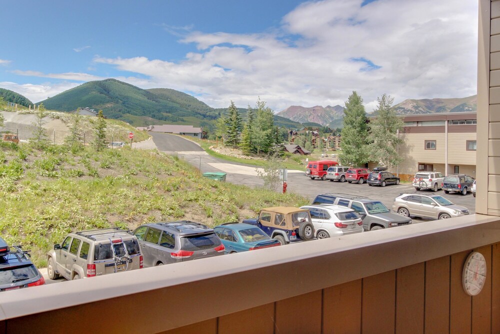 snowcrest condominiums, mount crested butte