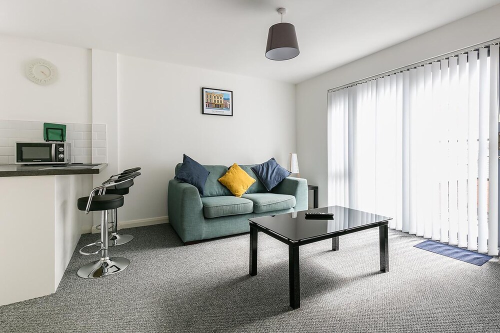 Book Ace Apartments Belfast In Belfast Hotels Com