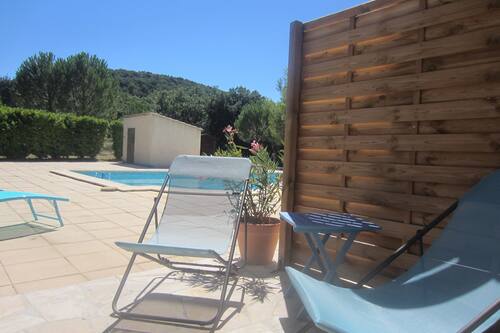 احجز كور آه كور جاكوزي في كارسون قارن أسعار الفنادق في كارسون