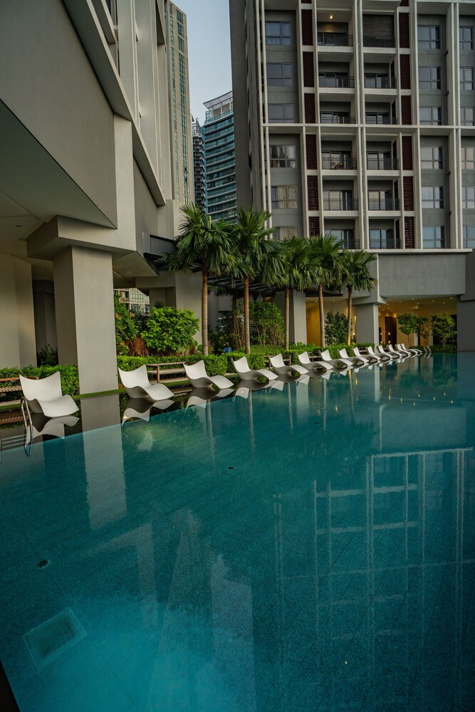 The Mews Jalan Yap Kwan Seng By Joanne Kuala Lumpur Updated Price Reviews Hd Photos Hotels Com