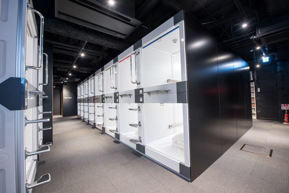 カプセルホテルトランジット新宿 東京 23 区 の宿泊予約 ホテルズドットコム