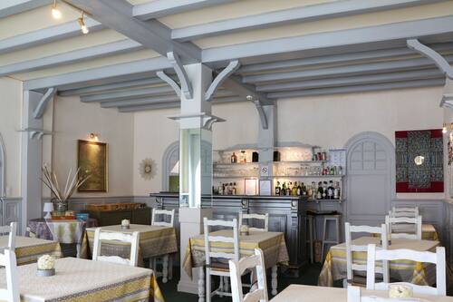 book hostellerie du bois in la baule escoublac hotels com