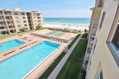 Book Sea Coast Gardens Iii 409 Apartment 2 In New Smyrna Beach Hotels Com - Sea Coast Gardens New Smyrna Beach Florida Book Sea Coast Gardens Iii 409 Apartment 2 In New Smyrna Beach Hotels Com - Sea Coast Gardens New Smyrna Beach Florida