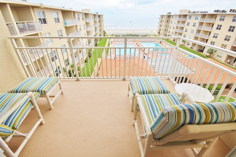 Sea Coast Gardens Ii 517 Apartment 1 In New Smyrna Beach Book On Sea Coast Gardens Ii 517 Apartment 1 New Smyrna Beach