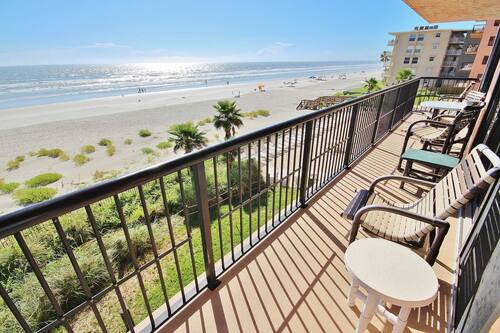 Book Sunrise 309 Apartment 3 In New Smyrna Beach Hotels Com Book Sunrise 309 Apartment 3 In New Smyrna Beach Hotels Com