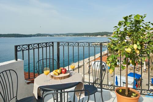 Book Old Town Rovinj Apartments By Irundo In Rovinj Hotels Com Book Old Town Rovinj Apartments By Irundo In Rovinj Hotels Com