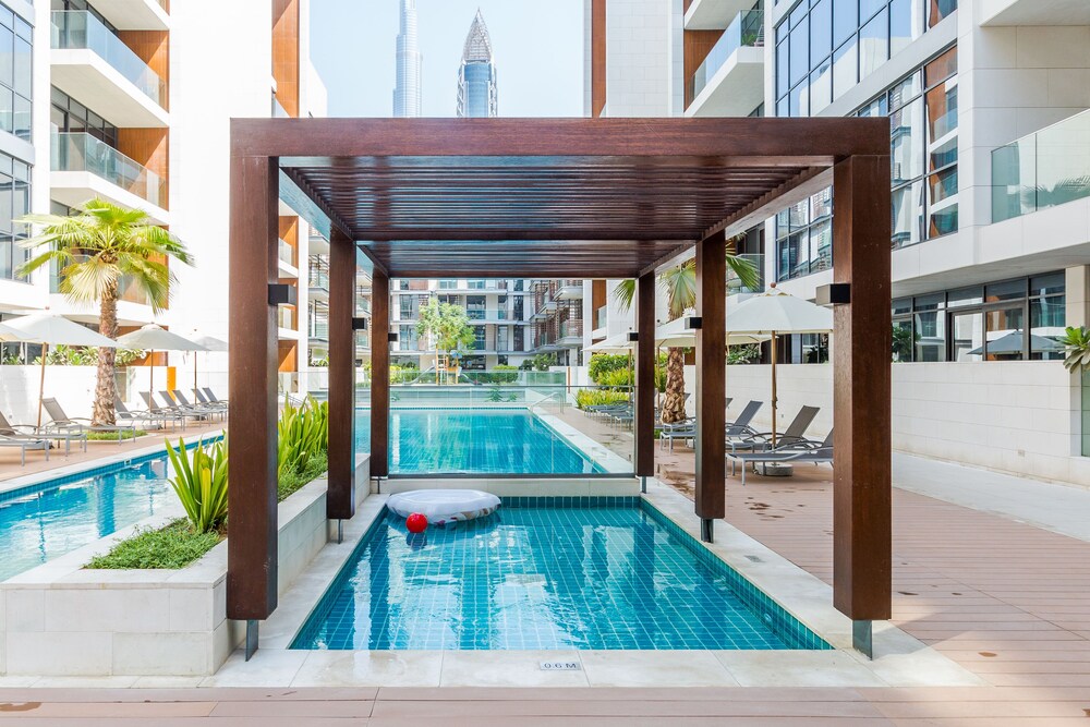 احجز إف إيه إم ليفينغ سيتي ووك دبي في دبي قارن أسعار الفنادق في دبي