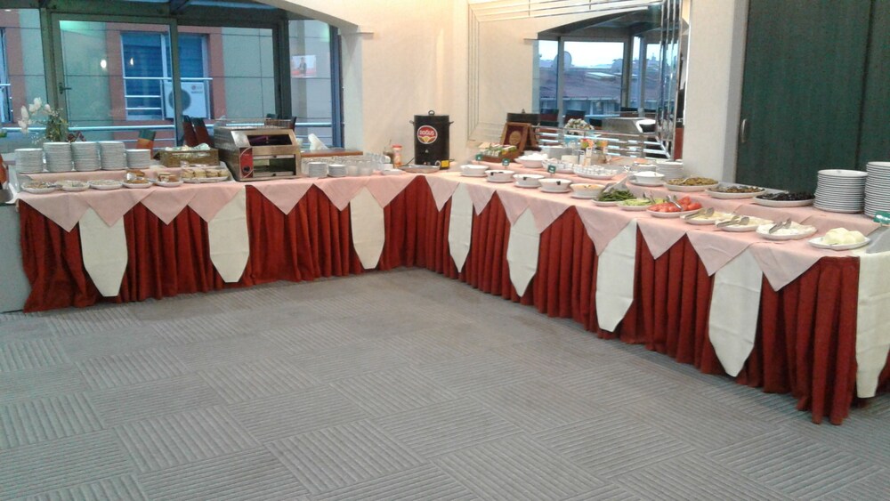 Grand Uzcan Hotel Usak Hotels Com