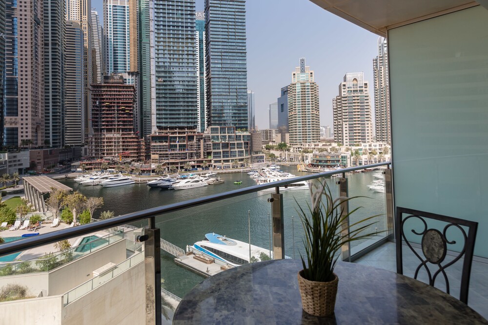 海湾中心嗨旅客度假屋酒店 - 码头露台预订, 2019迪拜海湾中心嗨旅客