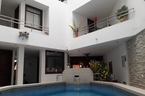 hospedaje casa blanca beach en banos