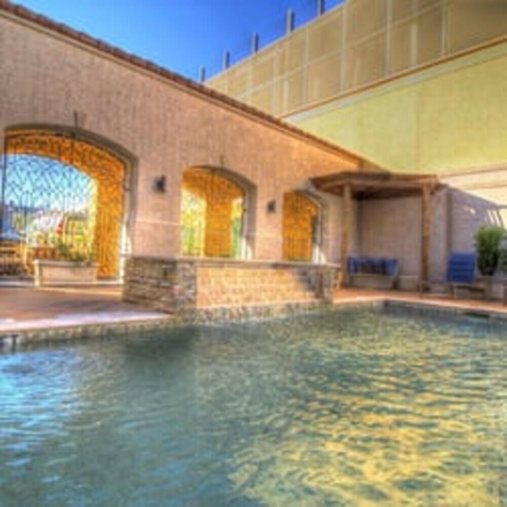 ダウンタウン メモリアル アット リバー オークス モントローズ ヒューストン の宿泊予約 ホテルズドットコム