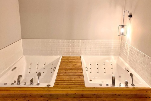 Book Coordinat Suits In Izmir Hotels Com