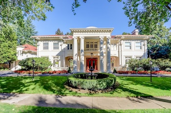 hotel deals near portland oregon