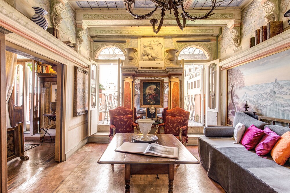 坎波菲欧瑞巴洛克酒店