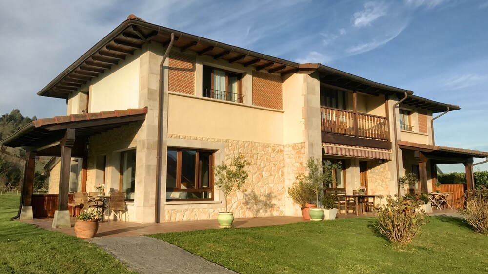 Book Casa Rural Andrin La Torre 4 In Llanes Hotels Com